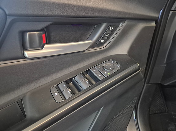 Subaru E-Outback 16 of 22