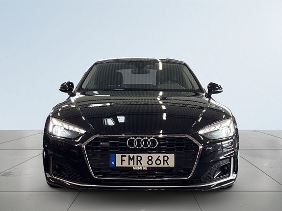 Audi A5 2 of 20