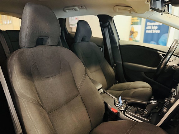 Volvo V40 19 of 19