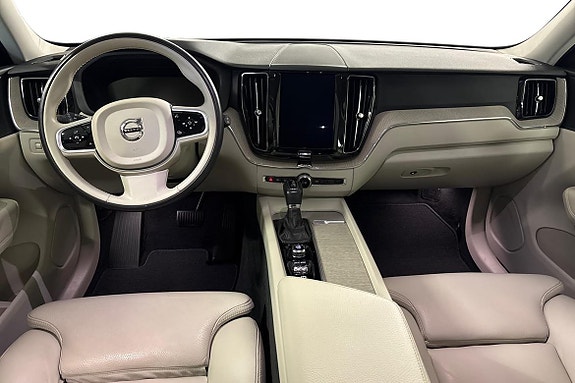 Volvo XC60 9 of 14