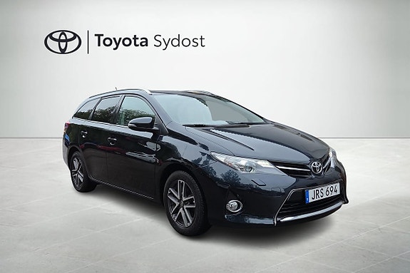 Toyota Auris 18 of 21