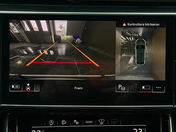 Audi SQ8 14 of 27
