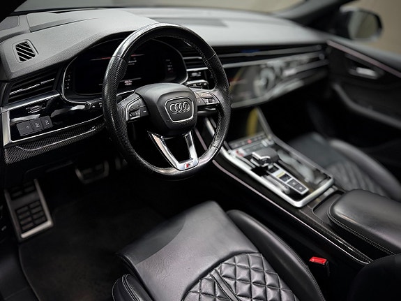 Audi SQ8 12 of 27