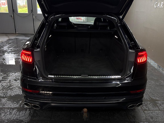 Audi SQ8 18 of 27