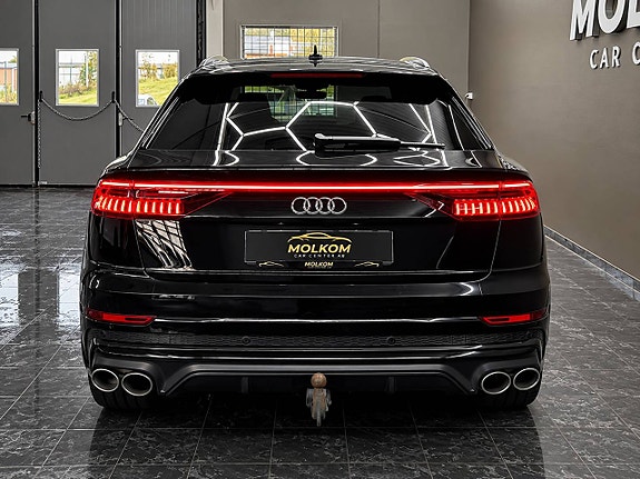 Audi SQ8 6 of 27