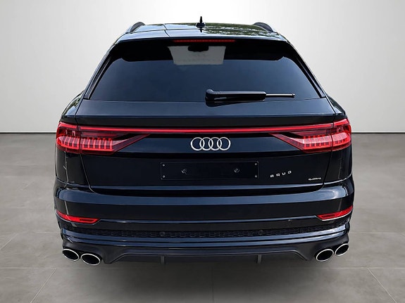 Audi SQ8 3 of 6