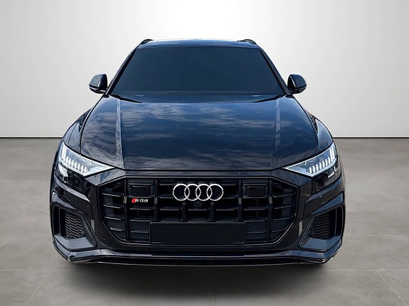 Audi SQ8 2 of 6