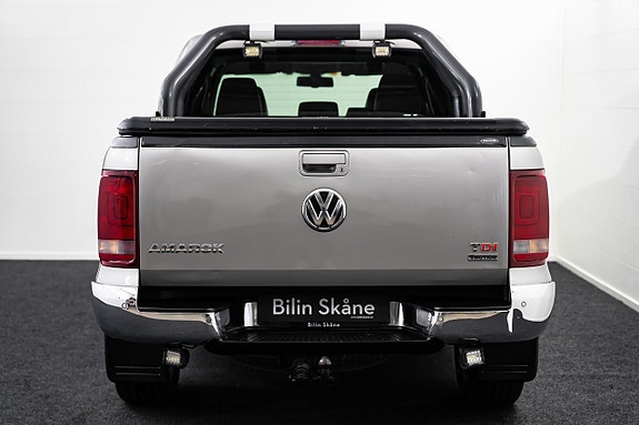 Volkswagen Amarok 12 of 27