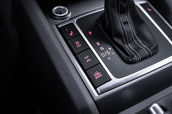 Volkswagen Amarok 23 of 27