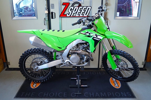 Kawasaki KX 450 6 of 9