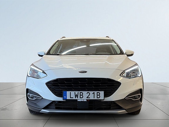 Ford Focus 2 of 18