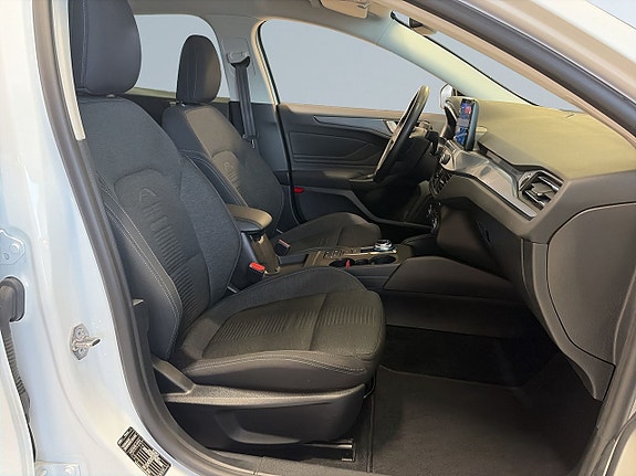 Ford Focus 10 of 18