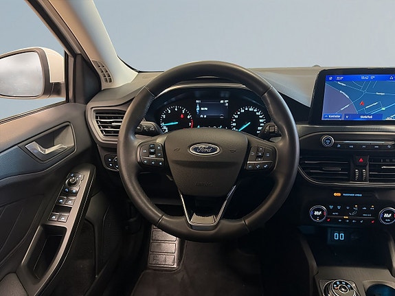 Ford Focus 9 of 18