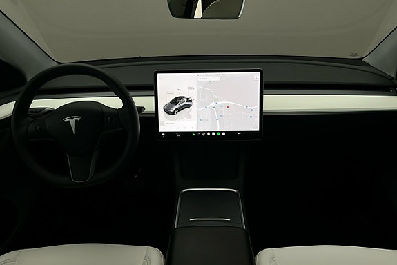 Tesla Model Y 3 of 3