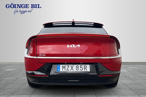 Kia EV6 7 of 18