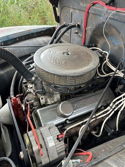 Chevrolet Pickup 11 of 11