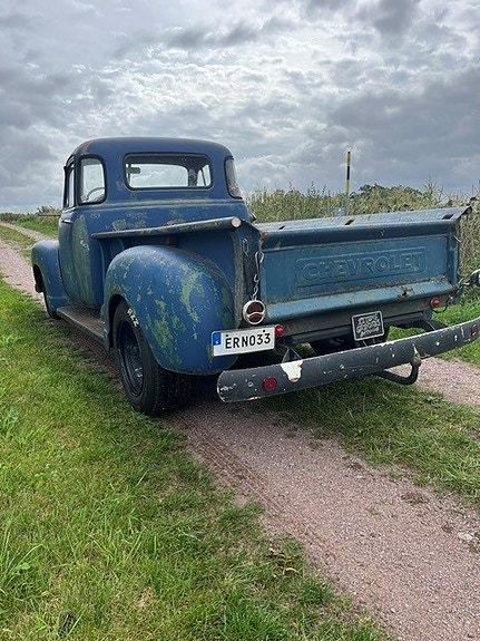 Chevrolet Pickup 6 of 11