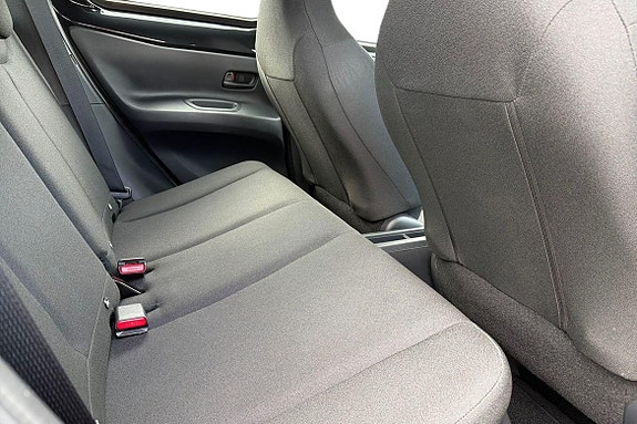 Toyota Aygo X 9 of 21