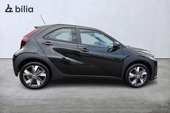 Toyota Aygo X 18 of 21