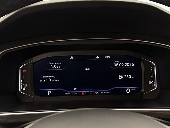 Volkswagen Tiguan 17 of 30