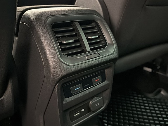 Volkswagen Tiguan 24 of 30