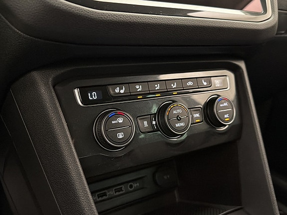 Volkswagen Tiguan 22 of 30