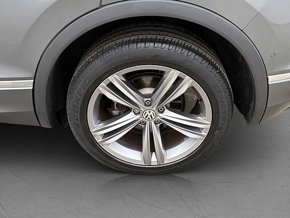 Volkswagen Tiguan 29 of 30
