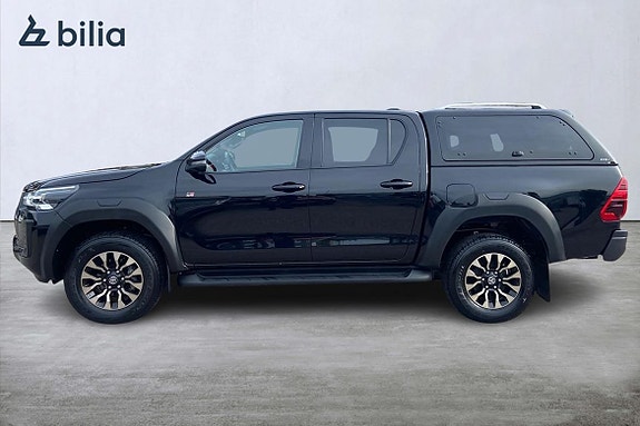 Toyota HiLux 3 of 21
