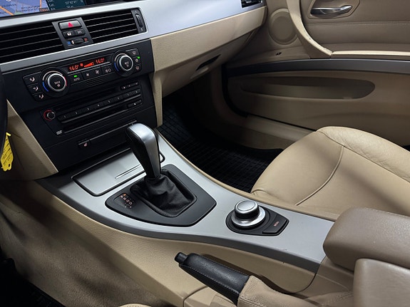 BMW 330d 16 of 22