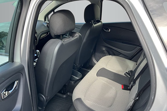 Renault Captur 11 of 13