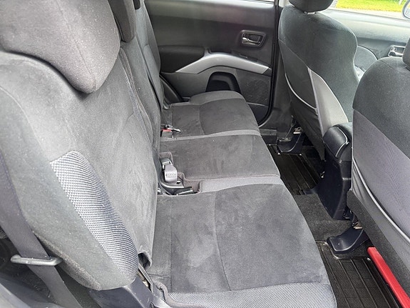 Mitsubishi Outlander 6 of 7