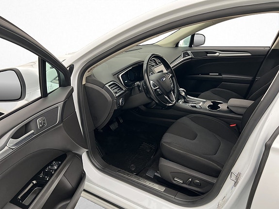 Ford Mondeo 11 of 30