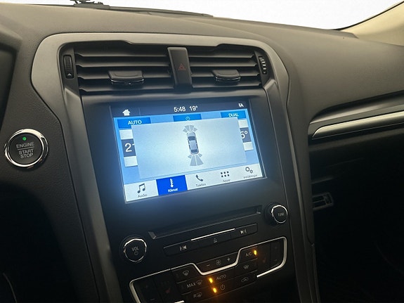 Ford Mondeo 24 of 30
