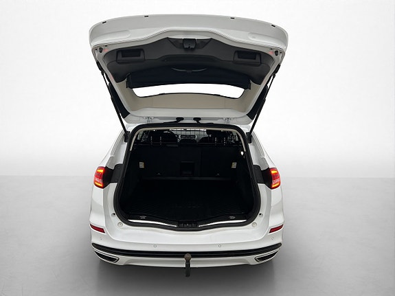Ford Mondeo 30 of 30