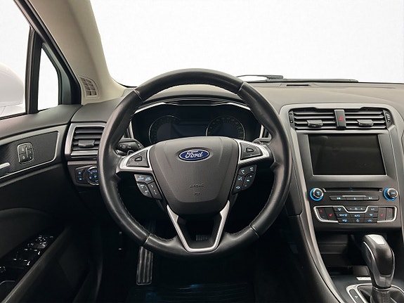 Ford Mondeo 14 of 30
