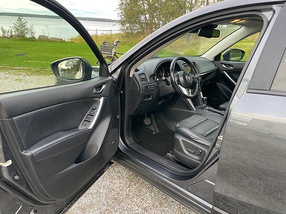 Mazda CX-5 6 of 8