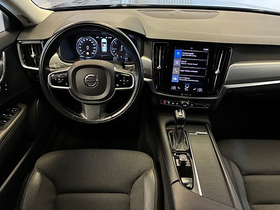 Volvo V90 13 of 19