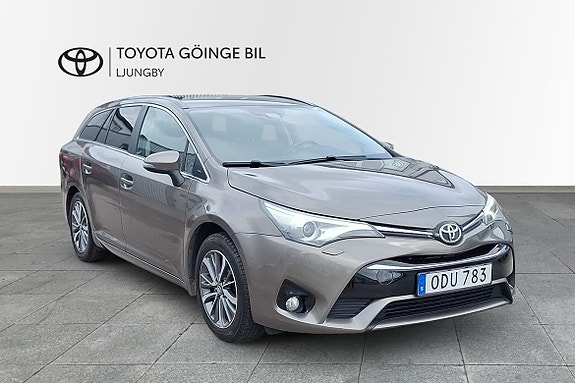 Toyota Avensis 19 of 19