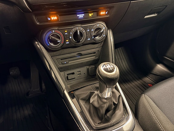 Mazda 2 26 of 30