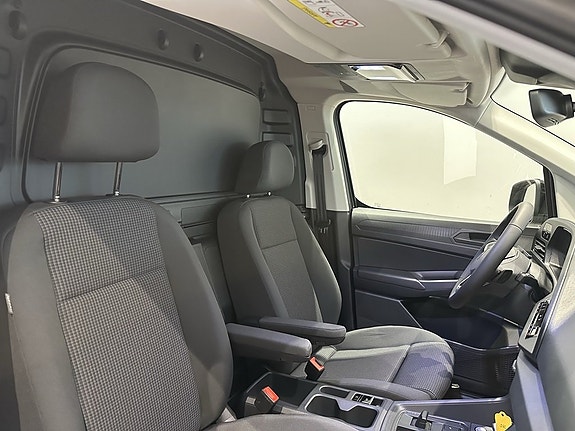 Volkswagen Caddy 8 of 12