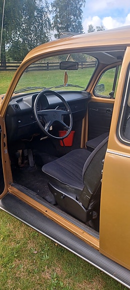 Volkswagen 1303 6 of 8
