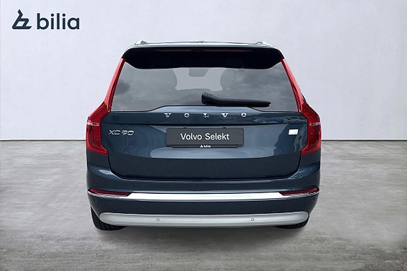 Volvo XC90 5 of 25