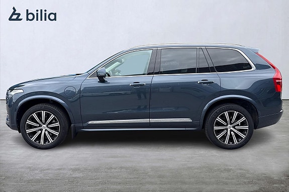 Volvo XC90 3 of 25