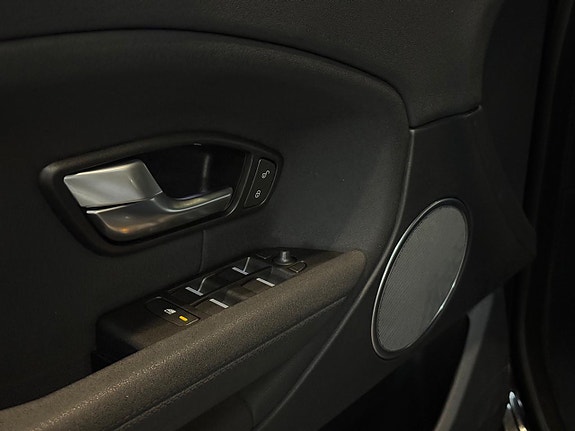 Land Rover Range Rover Evoque 19 of 20