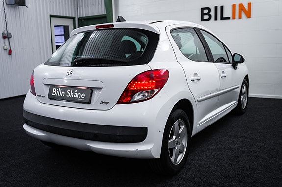 Peugeot 207 6 of 15