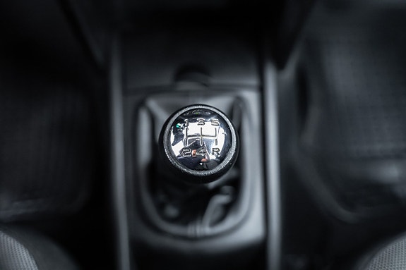Peugeot 207 10 of 15