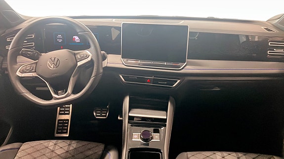 Volkswagen Tiguan 11 of 14