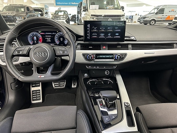 Audi A4 11 of 26