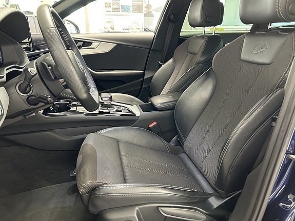 Audi A4 9 of 26