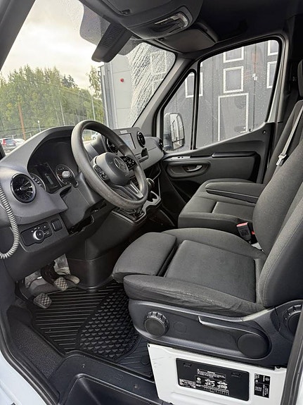Mercedes-Benz Sprinter 316 CDi 6 of 8